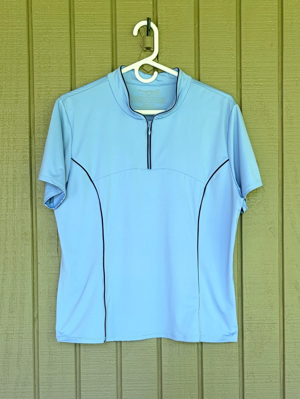 Tranquility by Soma Light Blue Short Sleeve Half Zip Athletic Top EUC XL